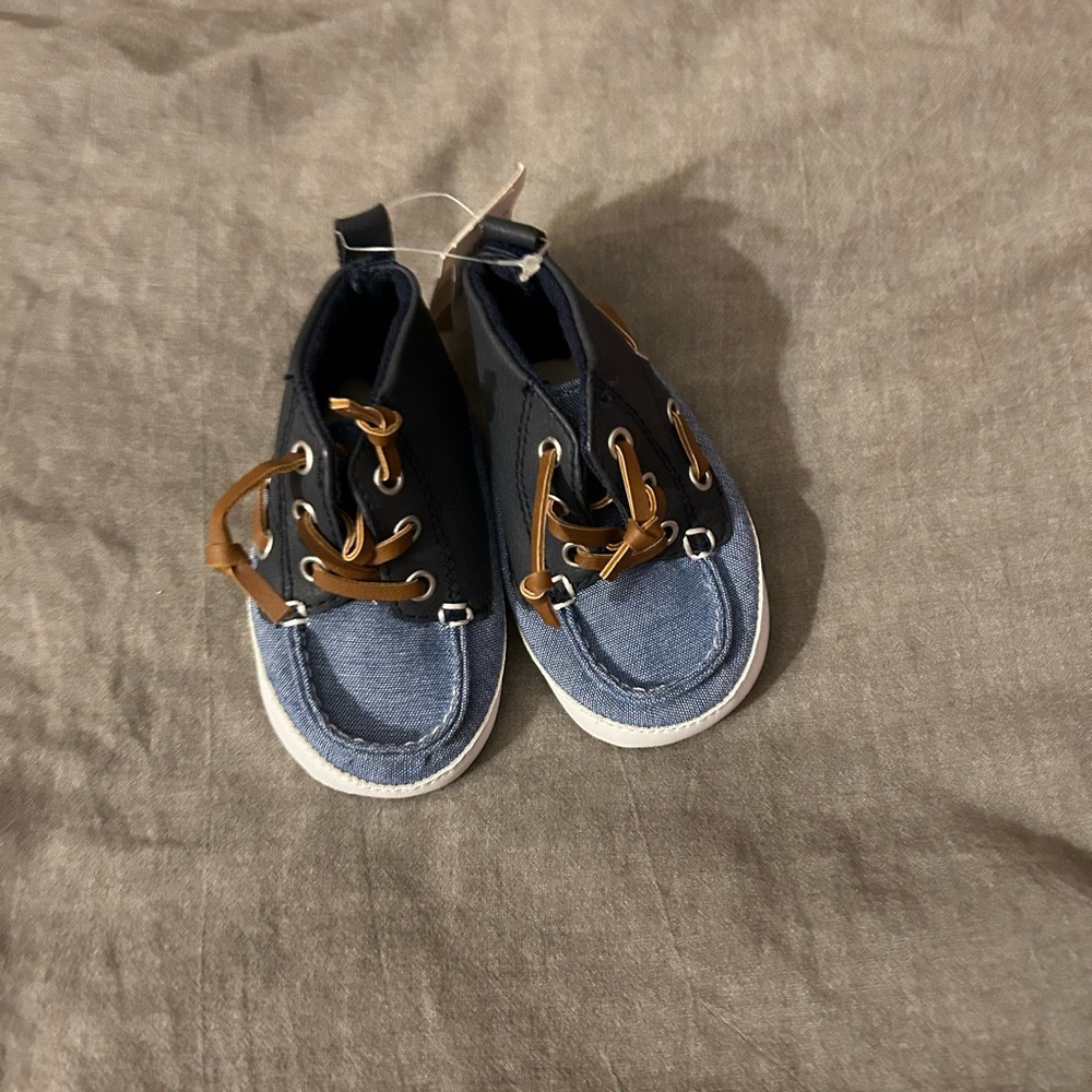 GAP Blue and Brown Sneakers with Moccasin Toe